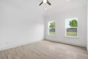 1613 SE Park Rd, Mineral Wells, TX 76067 - Photo 13