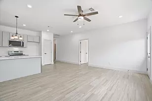 1613 SE Park Rd, Mineral Wells, TX 76067 - Photo 5