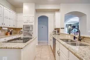 505 Dorcas Ln, Arlington, TX 76013 - Photo 19