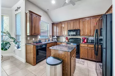 8233 Edgepoint Trail, Fort Worth, TX 76053 - Photo 15