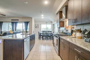 1004 Fairfax Dr, Godley, TX 76044 - Photo 15