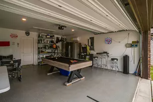 1004 Fairfax Dr, Godley, TX 76044 - Photo 5