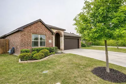 1004 Fairfax Drive, Godley, TX 76044 - Photo 3