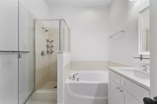 1015 Fleetwood Cove Dr, Grand Prairie, TX 75052 - Photo 21