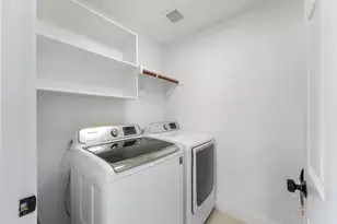 1015 Fleetwood Cove Dr, Grand Prairie, TX 75052 - Photo 31