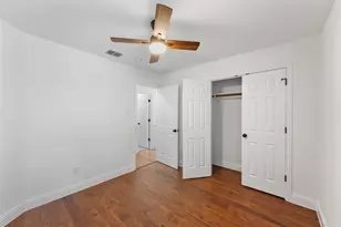 1015 Fleetwood Cove Dr, Grand Prairie, TX 75052 - Photo 25