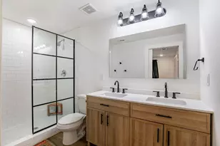 1239 Whitaker Ave, Dallas, TX 75216 - Photo 17