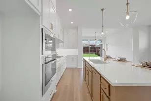 5009 Sandbrock Pkwy, Aubrey, TX 76227 - Photo 11