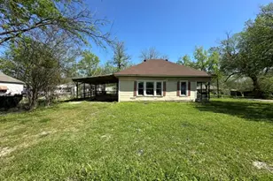 201 E San Antonio Ave, Cooper, TX 75432 - Photo 3