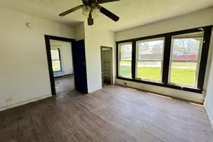 201 E San Antonio Ave, Cooper, TX 75432 - Photo 5