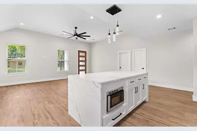 1540 Gardenside Drive, Dallas, TX 75217 - Photo 11