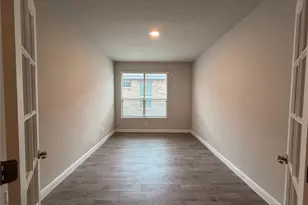 209 Irish Moss Dr, Fort Worth, TX 76052 - Photo 3