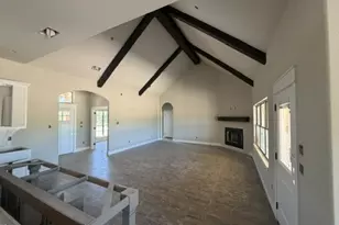 2020 Camden Ln, Springtown, TX 76082 - Photo 3