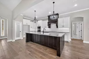 1045 Arbor Vista Dr, Azle, TX 76020 - Photo 11