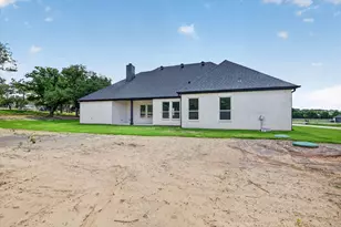 1045 Arbor Vista Dr, Azle, TX 76020 - Photo 37