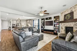 5760 Broad Bay Ln, Fort Worth, TX 76179 - Photo 11