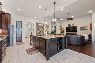 408 Blue Daze Ct, Burleson, TX 76028 - Photo 11