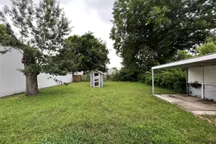 1226 Record Crossing Rd, Dallas, TX 75235 - Photo 15