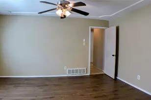 5409 Inglewood Ln, Arlington, TX 76016 - Photo 17