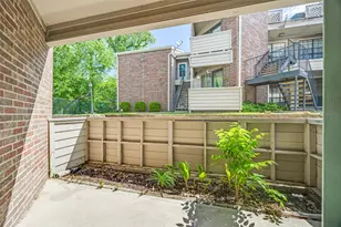 8545 Midpark Rd, Dallas, TX 75240 - Photo 11