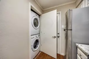 8545 Midpark Rd, Dallas, TX 75240 - Photo 5