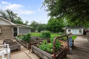 6041 Wimbleton Way, Fort Worth, TX 76133 - Photo 37