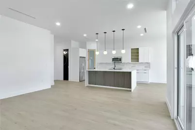 3629 Vancouver, Fort Worth, TX 76119 - Photo 5