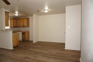 5109 Flamingo Rd, Fort Worth, TX 76119 - Photo 5