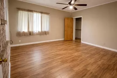 519 Berke Street, Newark, TX 76071 - Photo 5