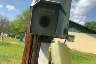 519 Berke St, Newark, TX 76071 - Photo 7