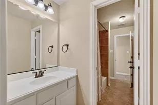 3505 Meadow Bluff Ln, Sachse, TX 75048 - Photo 27