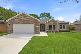 1015 Holiday, Sherman, TX 75090 - Photo 3