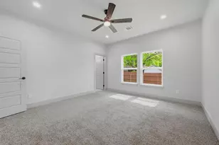 1015 Holiday, Sherman, TX 75090 - Photo 17