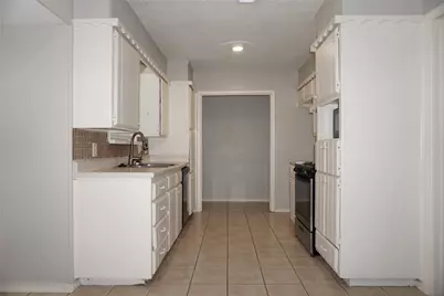 2308 Warwick Court, Bedford, TX 76022 - Photo 5