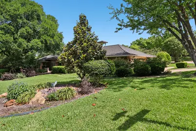 1015 Crowley Road, Arlington, TX 76012 - Photo 33