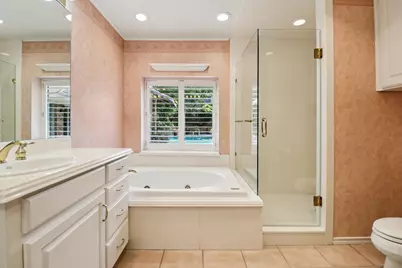 1015 Crowley Road, Arlington, TX 76012 - Photo 23