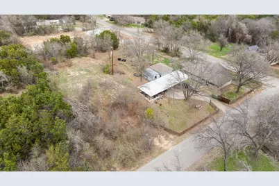 2708 Cedarhill Street, Granbury, TX 76048 - Photo 37