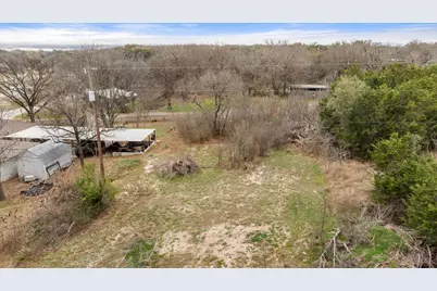 2708 Cedarhill Street, Granbury, TX 76048 - Photo 27
