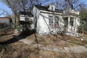 718 SE 24th, Paris, TX 75460 - Photo 3