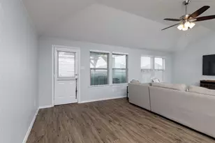 2525 Silver Fox Trl, Weatherford, TX 76087 - Photo 9