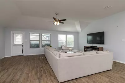 2525 Silver Fox Trail, Weatherford, TX 76087 - Photo 7