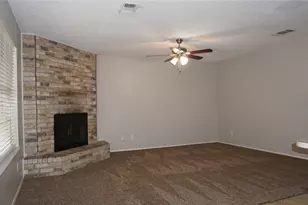 9904 Runnymeade Pl, Fort Worth, TX 76108 - Photo 3