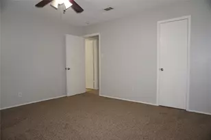 9904 Runnymeade Pl, Fort Worth, TX 76108 - Photo 7