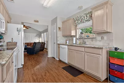 5700 Alicante Drive, Arlington, TX 76017 - Photo 11