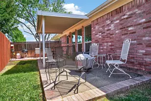 5700 Alicante Dr, Arlington, TX 76017 - Photo 27