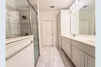 907 Bainbridge Lane, Garland, TX 75040 - Photo 15