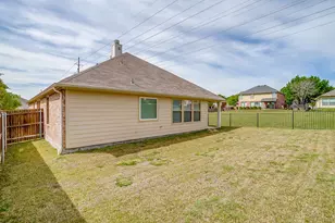 3917 Foreland Dr, Fort Worth, TX 76262 - Photo 39