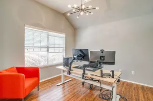 3917 Foreland Dr, Fort Worth, TX 76262 - Photo 5