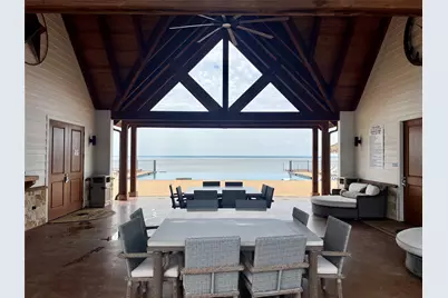 711 Clubview Drive, Mabank, TX 75143 - Photo 11