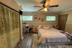 2517 Honeysuckle Ave, Fort Worth, TX 76111 - Photo 11